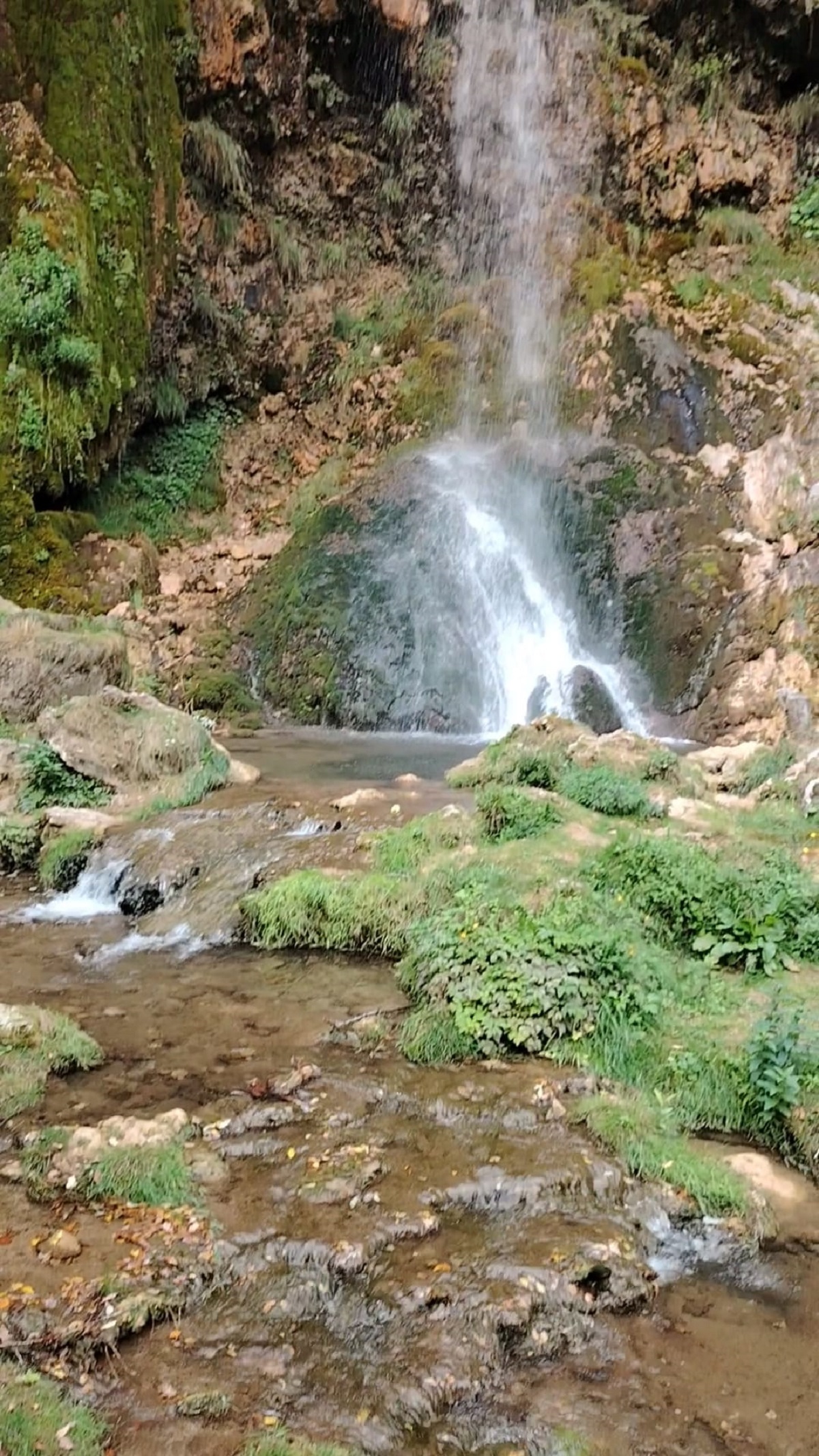 Ovaj vodopad je pravi biser ovog dela Srbije: Sakriven među drvećem, pejzaši koji oduzimaju dah