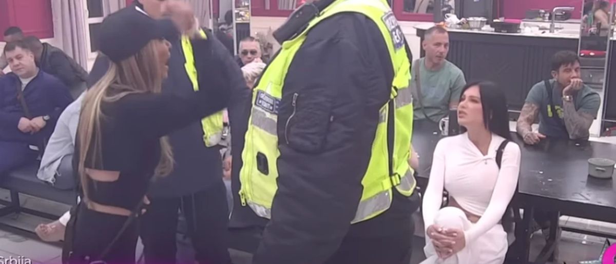 Haos u Eliti 9! Aneli i Stanija u žestokom okršaju - pljušte uvrede: Obezbeđenje uletelo u rijaliti