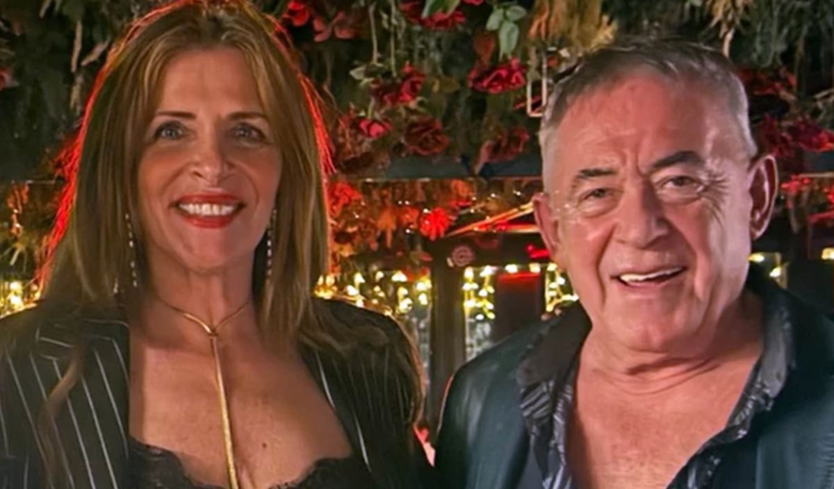 Mima u provodu sa Arijanom Mihajlović: Ugostila ga u svom lokalu u Rimu, dvoje prijatelja uživaju uz Cecin hit