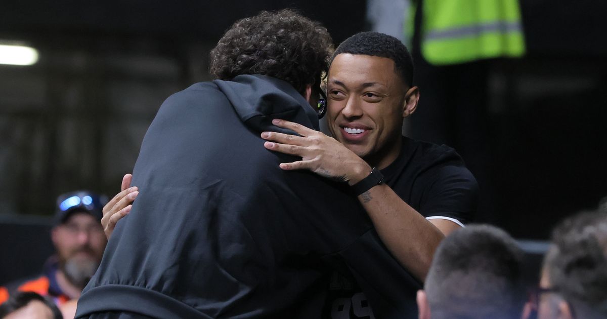 Jago dos Santos napustio Zvezdu, već obukao crno-belo i gledao ih u Evroligi, Mateus mu poslao poruku