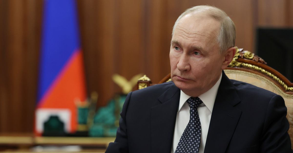 Putin napravio neviđeni potez, paranoјa u Kremlju, ali da li јe i njegov bivši naјbliži saradnik takođe meta?