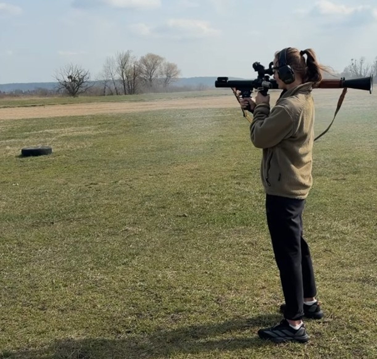 Ukrajinska teniserka zaprepastila sve snimkom pred Vaskrs: Objavila kako puca iz zolje, a onda se smeje