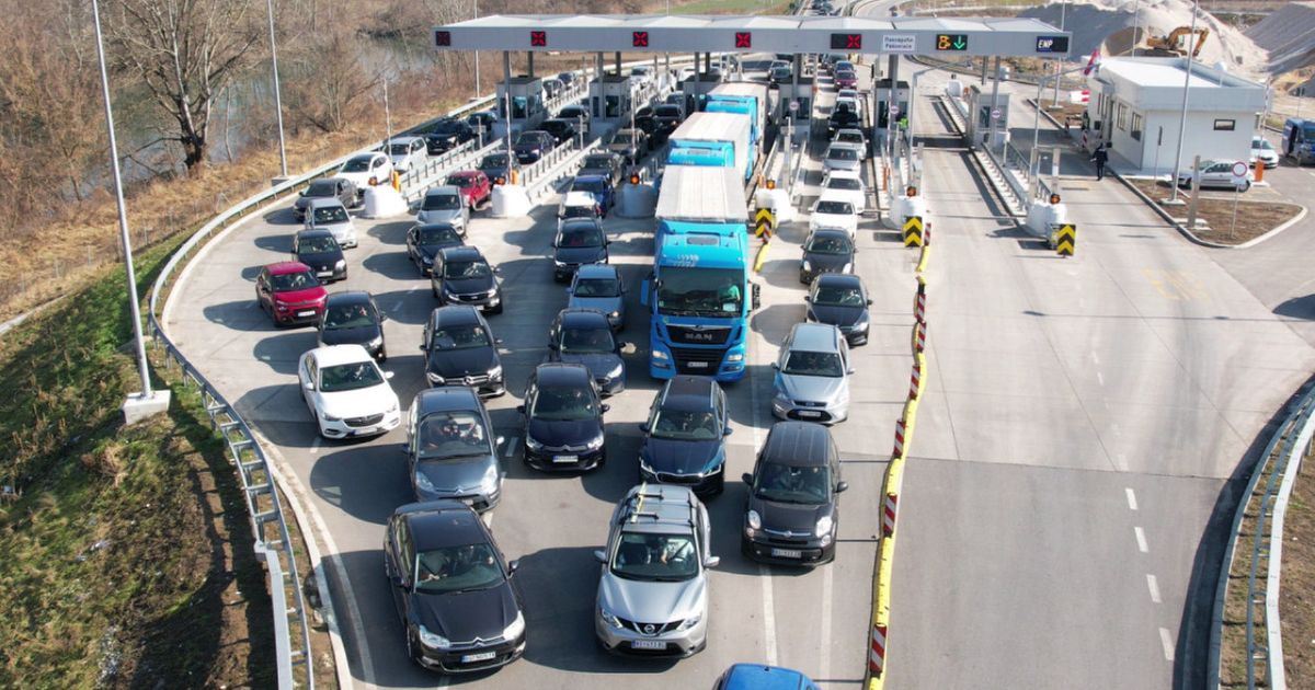 Roads of Serbia announced increased traffic intensity for today due to St. George's Day