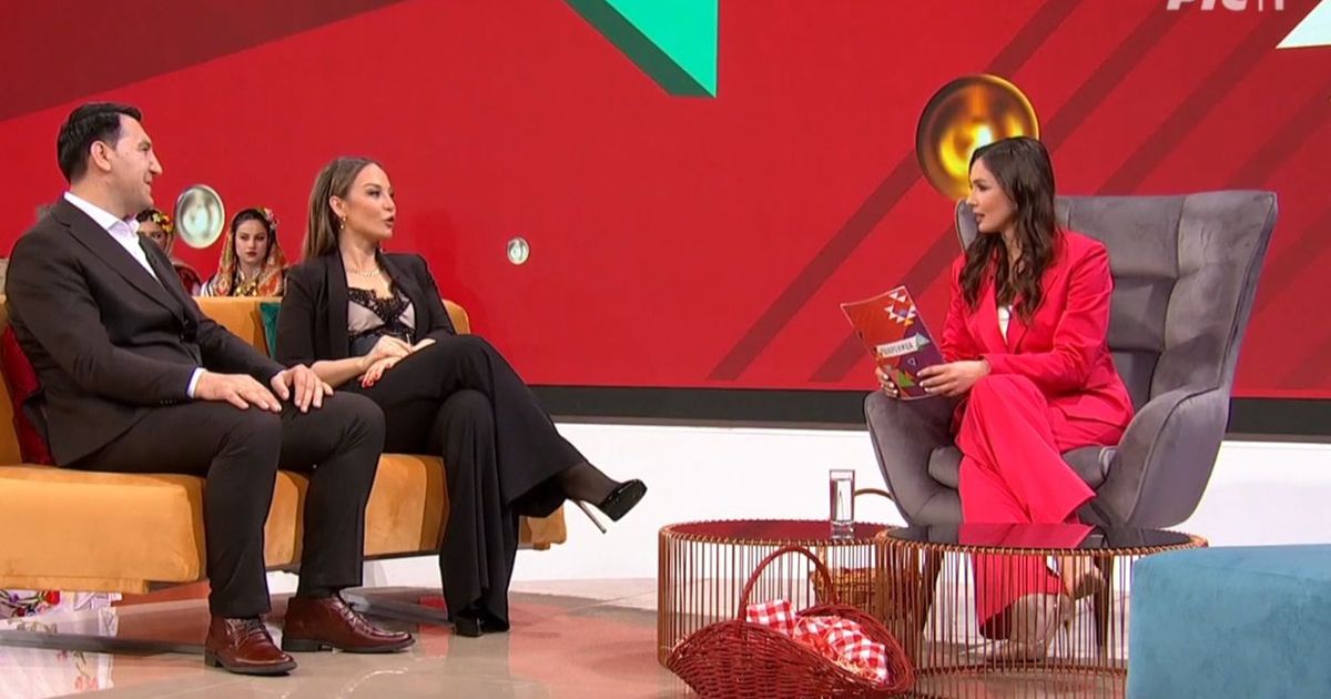 Jelena Tomašević predstavila svog rođenog brata Darka: Snimio je svoju prvu pesmu, poslušajte kako peva