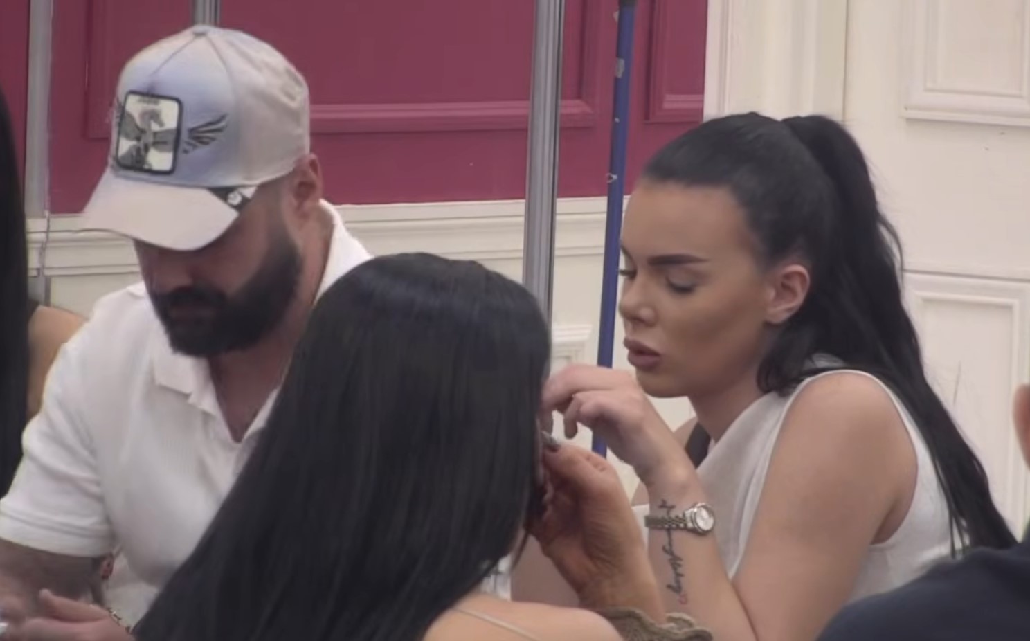 Aneli ponizila trudnu Anitu! Otkrila sve o Lukinom odnosu sa bivšom ženom: "Njihov odnos je čudan!"