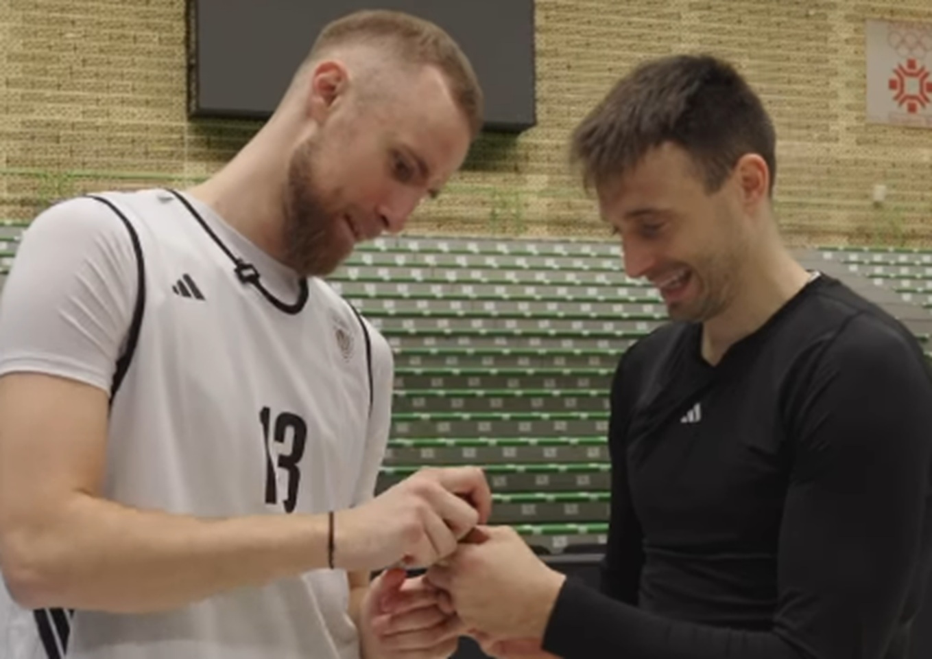 Aleksa Avramović učio najboljeg košarkaša BiH tradiciji za Vaskrs, Musa nije verovao: "On će varati..."