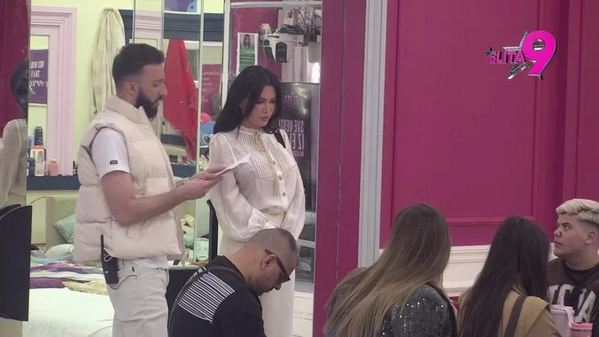 Stanija grca u suzama u Eliti! Slomila se zbog čestitke od majke, a kad je stigao poklon od Filipa Cara - MUK