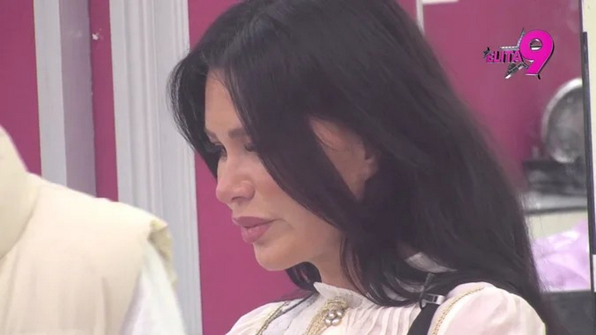 Stanija grca u suzama u Eliti! Slomila se zbog čestitke od majke, a kad je stigao poklon od Filipa Cara - MUK