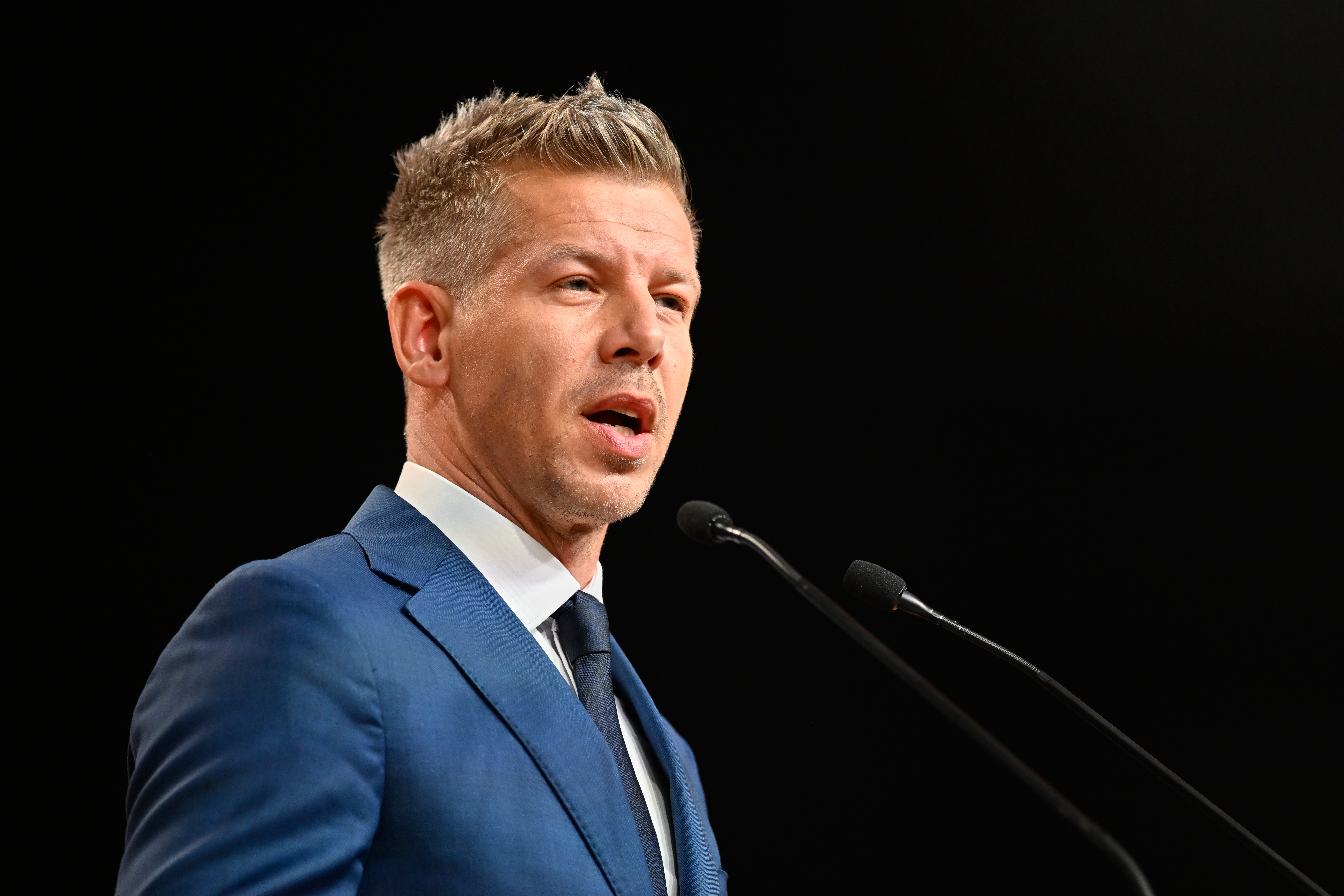 Peter Mađar predložio prvih sedam kandidata za članove buduće vlade