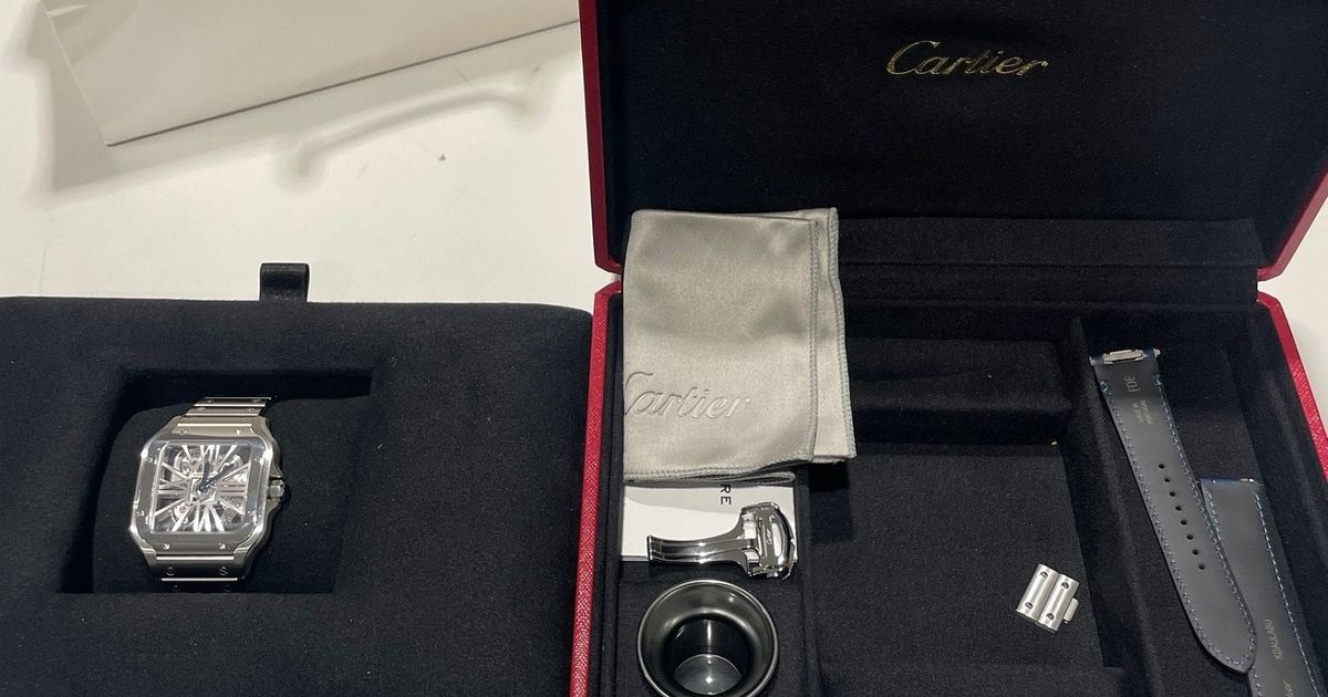 Luksuzna roba zaplenjena na aerodromu: Vredna više od 40.000 evra!