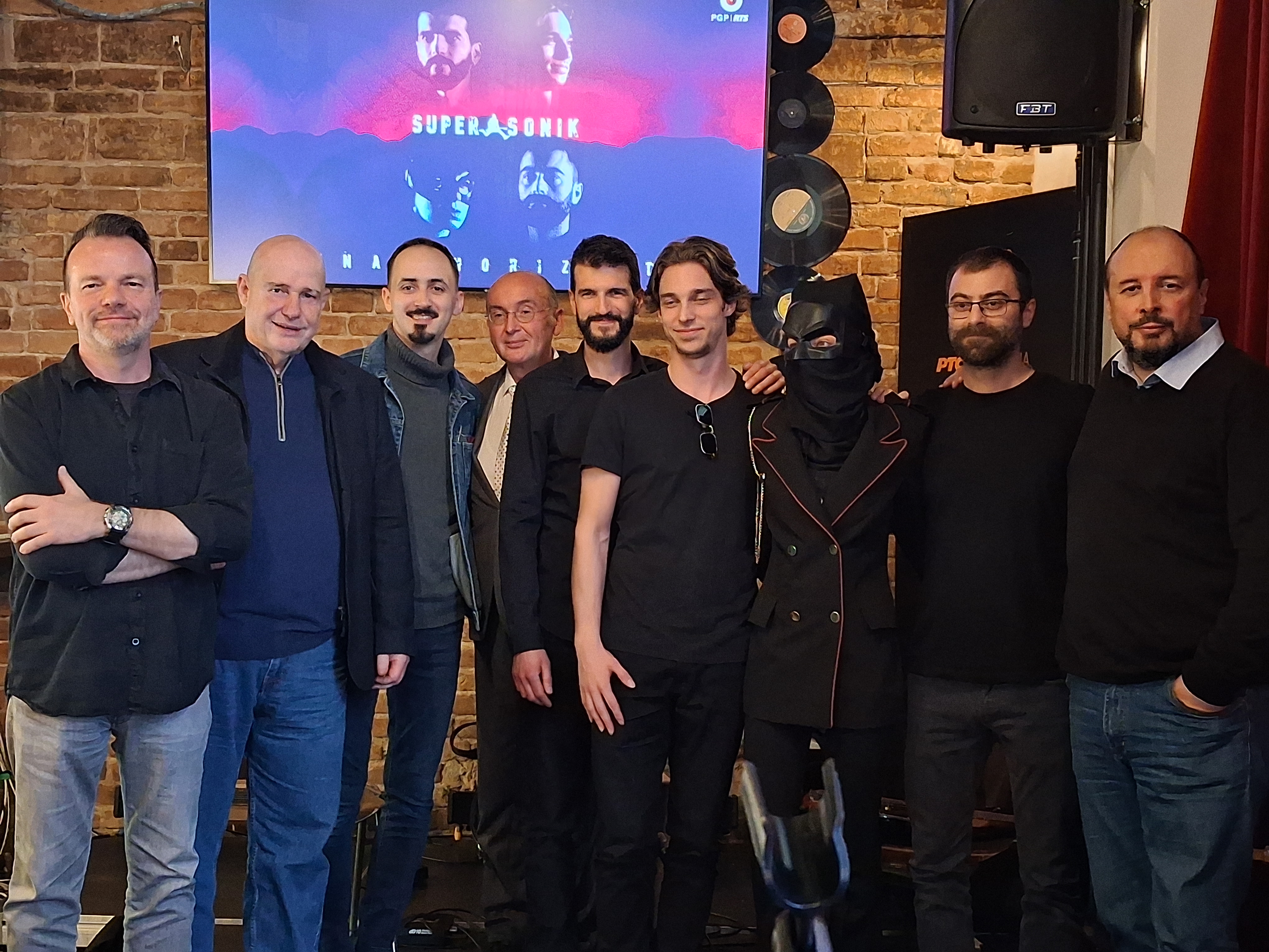 Spoj mladosti, iskustva i autentičnog zvuka: Predstavljen debi album "Iznad horizonta" grupe Supersonik