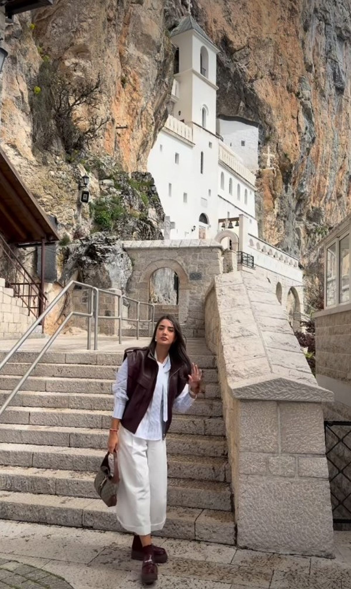 Anđela Đuričić otišla pod Ostrog, oglasila se jakom porukom: "Shvatila sam zašto mi Bog to tada nije dopustio"