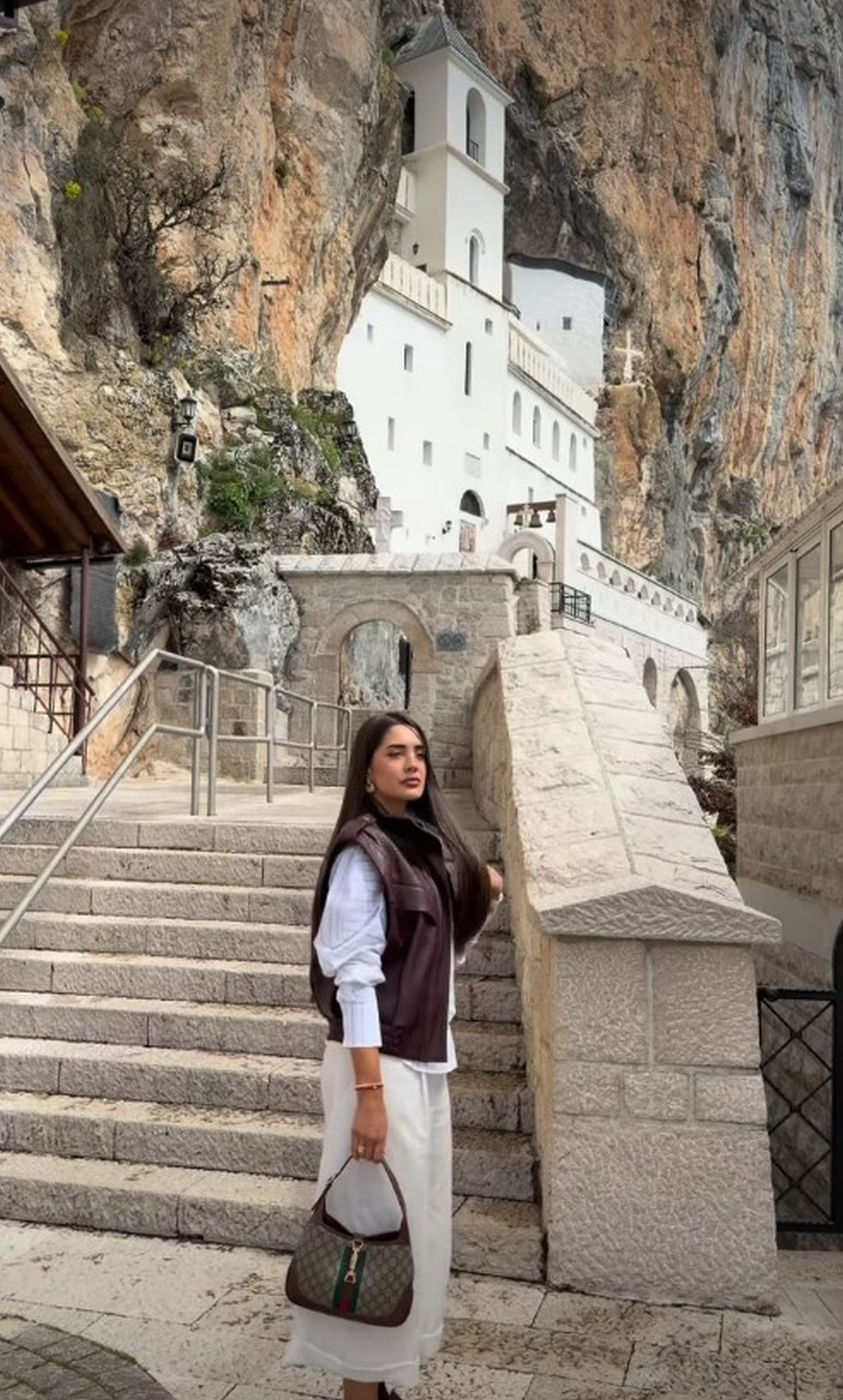 Anđela Đuričić otišla pod Ostrog, oglasila se jakom porukom: "Shvatila sam zašto mi Bog to tada nije dopustio"