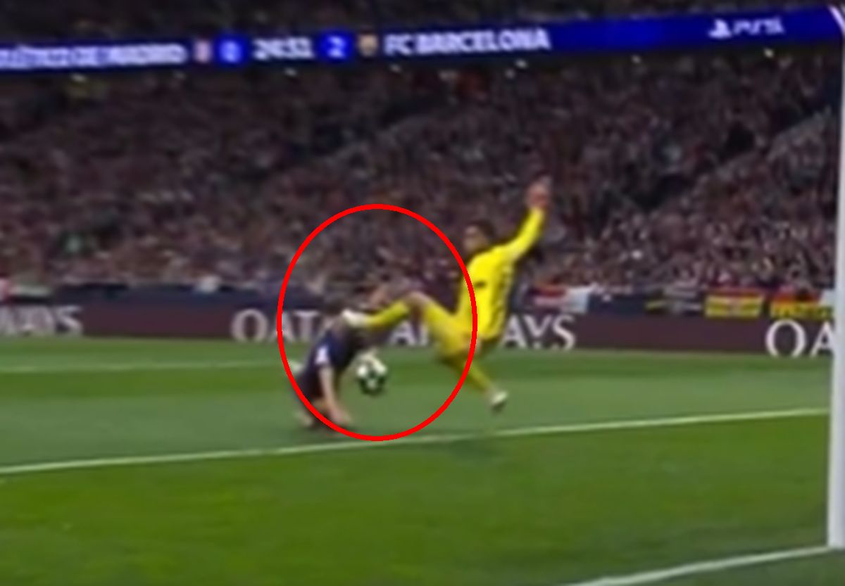 UZNEMIRUJUĆE! Najjeziviji udarac u Ligi šampiona ove sezone, Fermin dobio kopačku glavu, krv lila po terenu