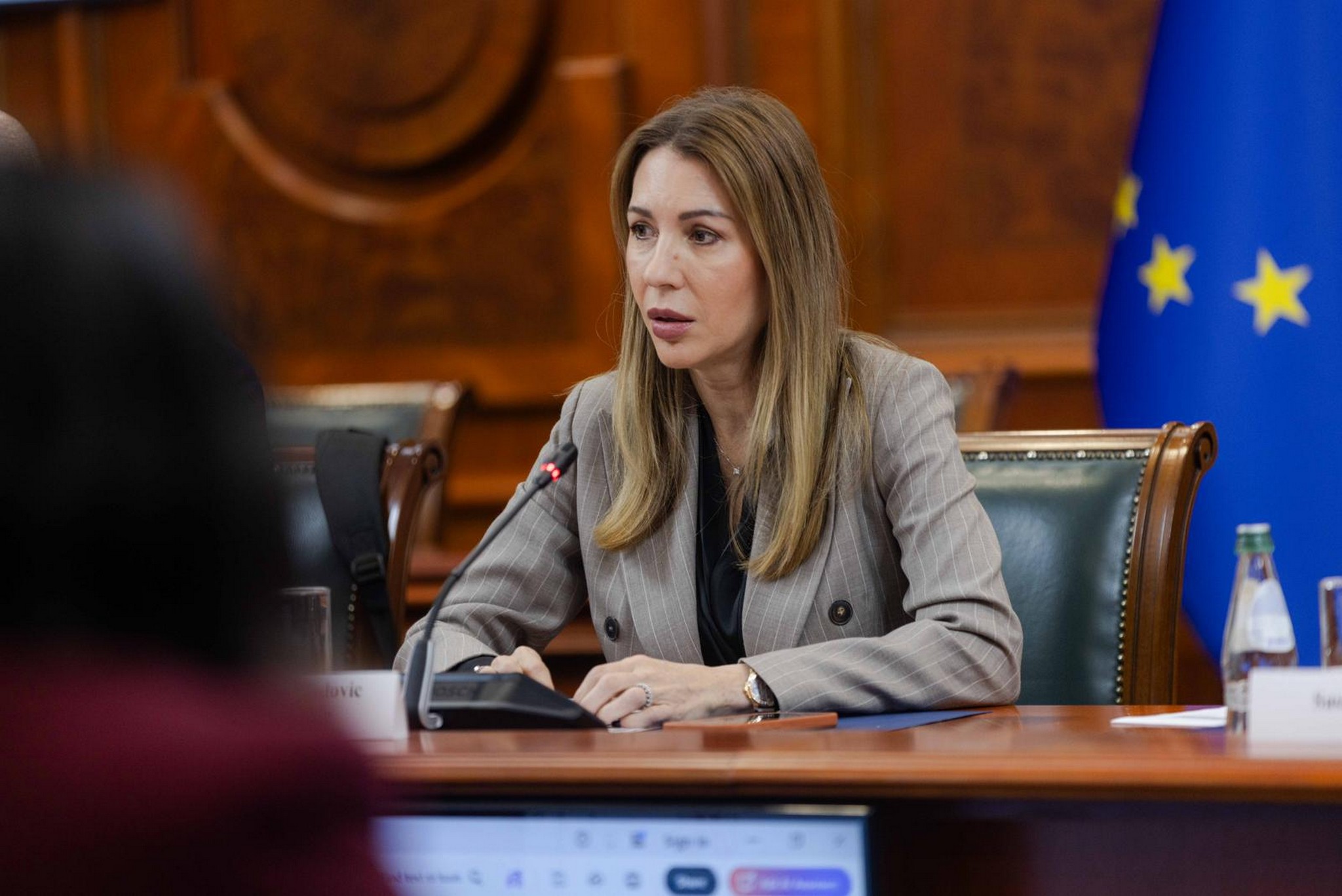 Hitan sastanak o prodaji NIS završen posle ponoći: Đedović Handanović o crvenim linijama u pregovorima