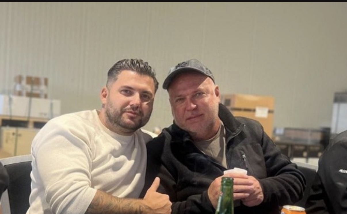 Ovo je Asminov rodjeni brat, neverovatno liče: Mustafa je posebno ponosan na njega, Sudo je oženjen