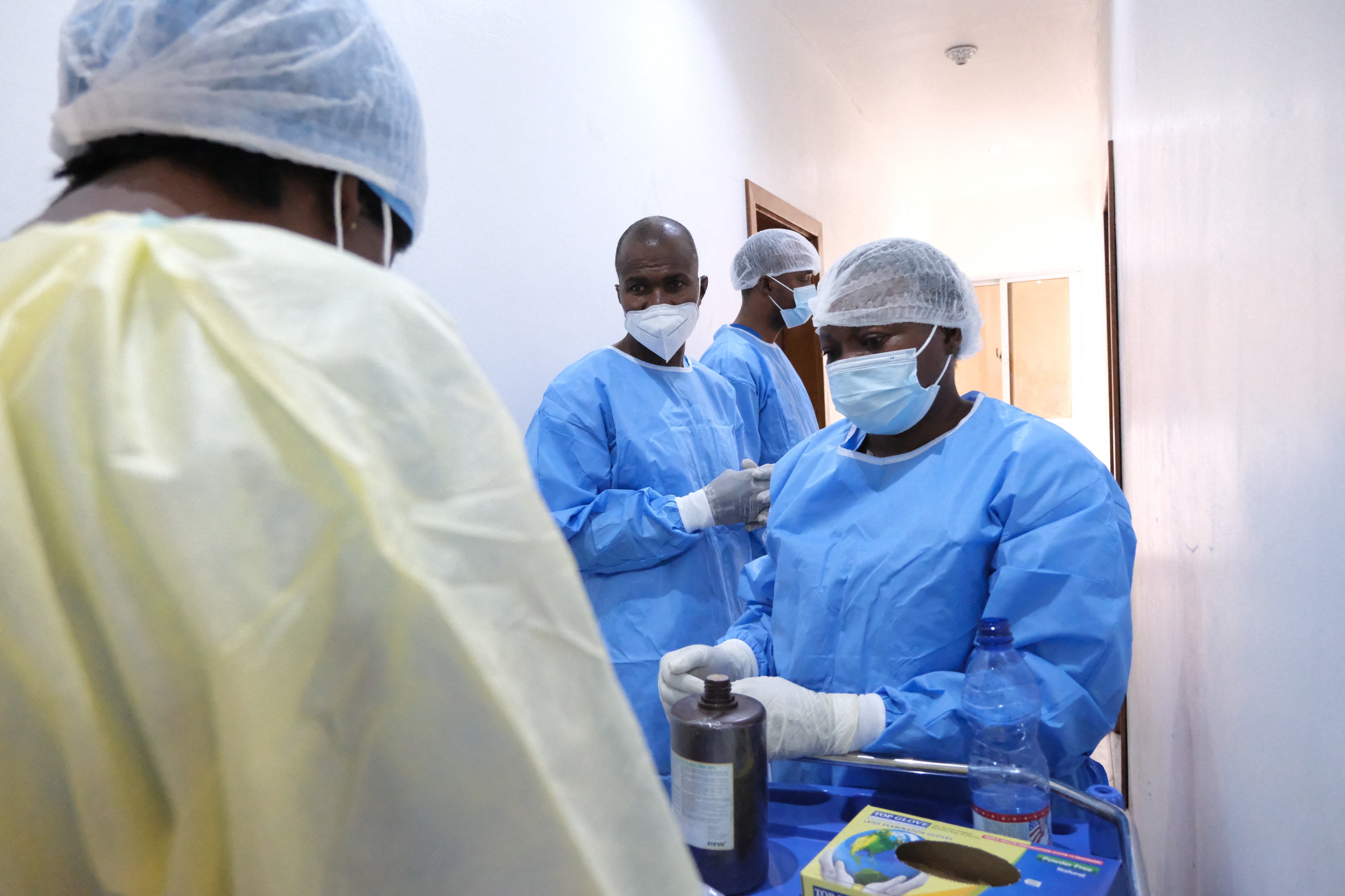 Misteriozna bolest ubila 5 ljudi u Burundiju: Testovi negativni na ebolu, žutu groznicu, virus Marburga…