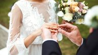 Čovek je dao veštačkoj inteligenciji 50.000 dolara i 6 meseci da mu nađe ženu za brak