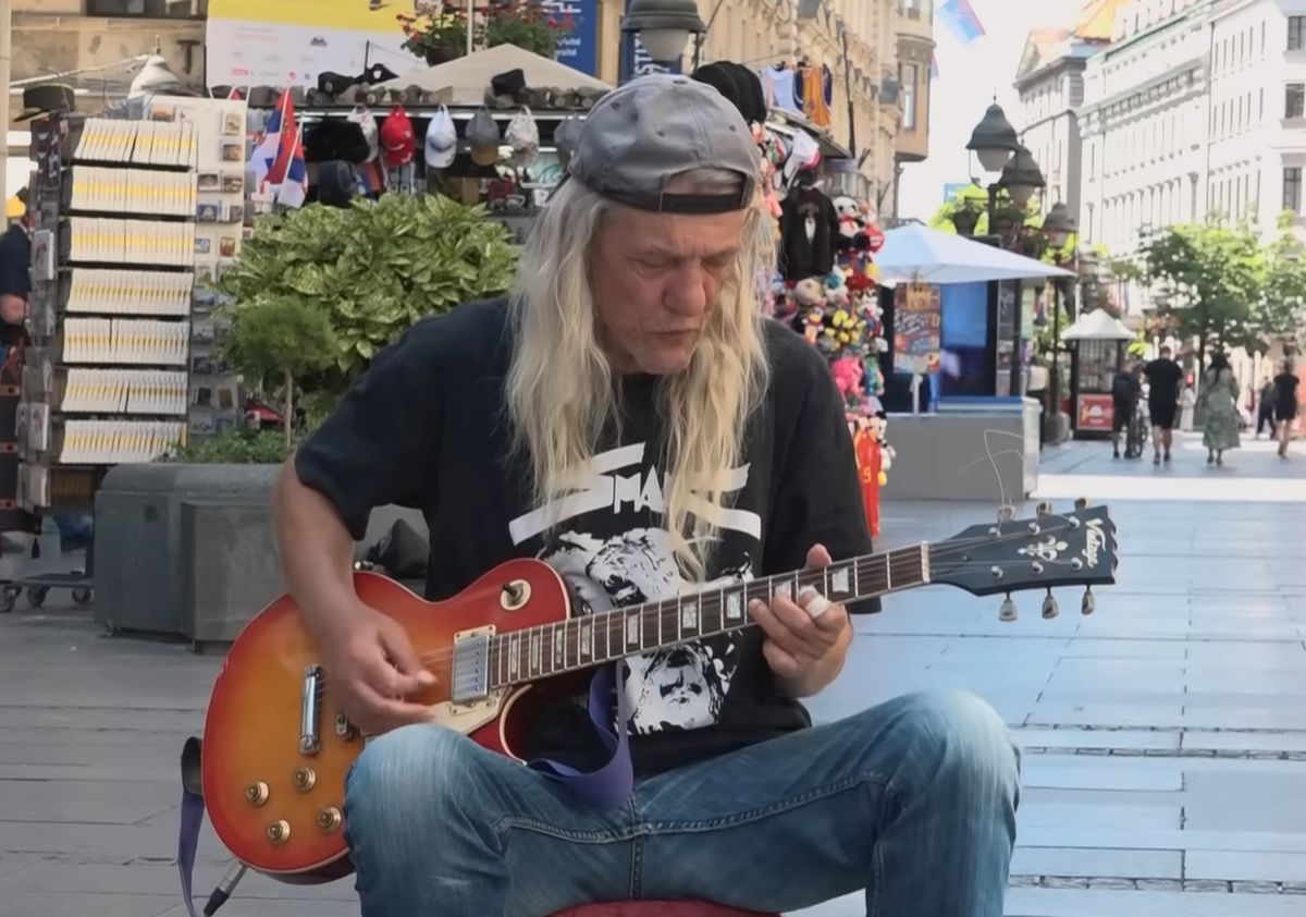 Svima poznat gitarista iz Kneza izbacio album