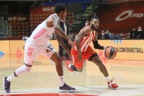 Kori Volden, Real - Zvezda