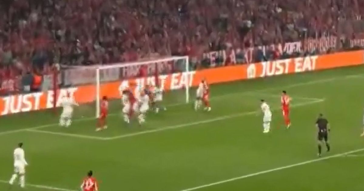 Serb shocks Real Madrid in Champions League: Scored a goal after an incredible goalkeeping error, everyone watched in amazement!