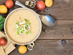 čorba od praziluka i krompira