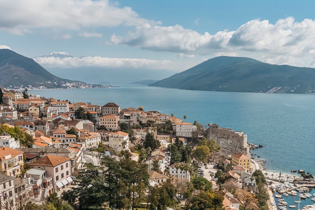 U njemu se može uživati tokom cele godine: Prosečno je više od 250 dana godišnje Herceg Novi okupan suncem