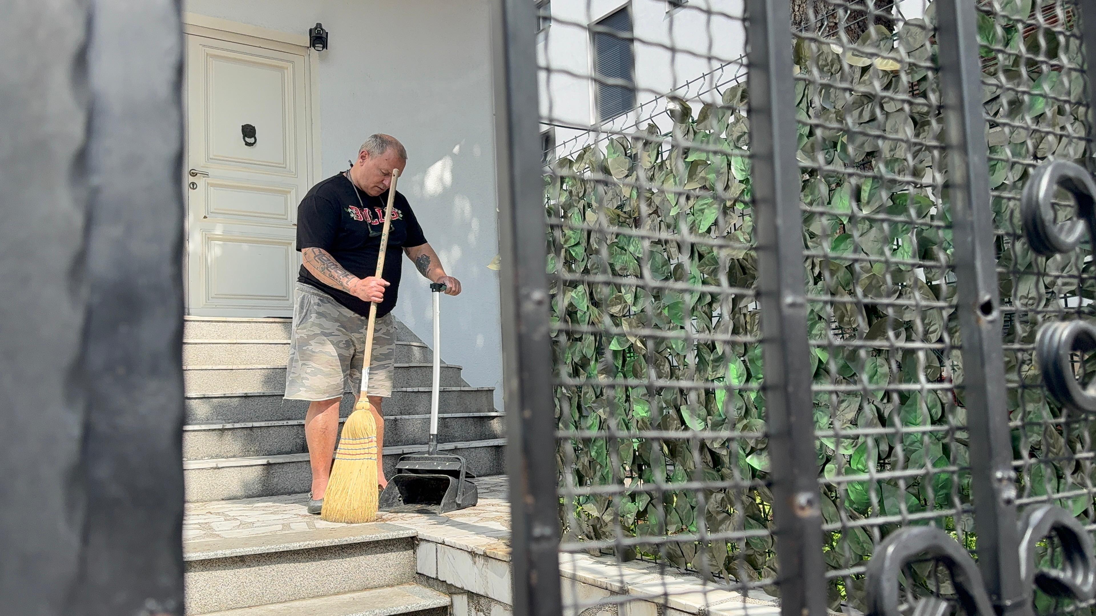 Evo koga smo zatekli u vili Karića! Osman otkrio gde je Stefan nakon što je osuđen: "Tamo pokreće biznis"