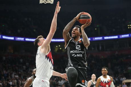 KK Partizan - KK Baskonija