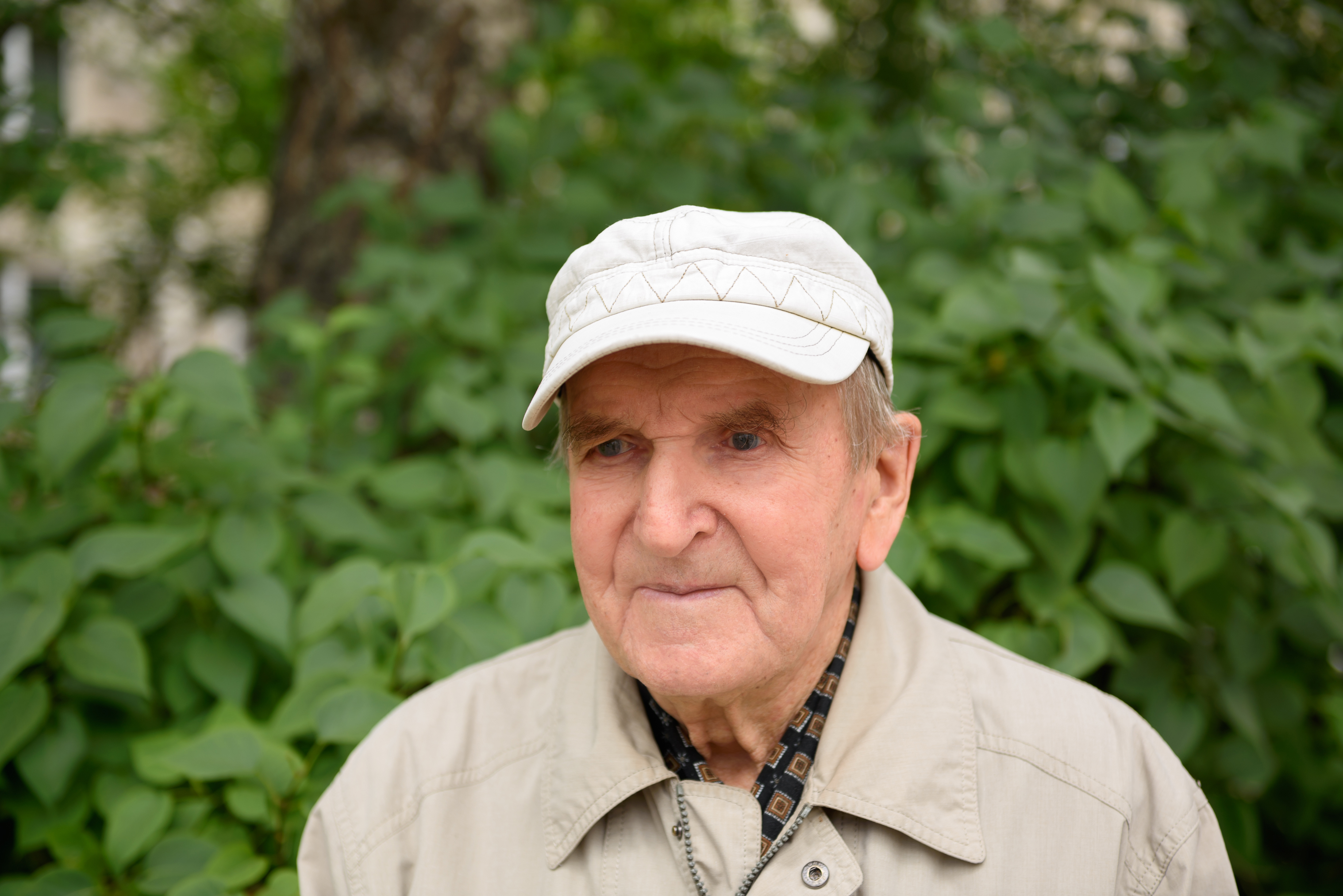 Rođeni sin je Petru poslužio pseću hranu za 70. rođendan: Izgovorio gnusne reči, a prava bura se tek spremala