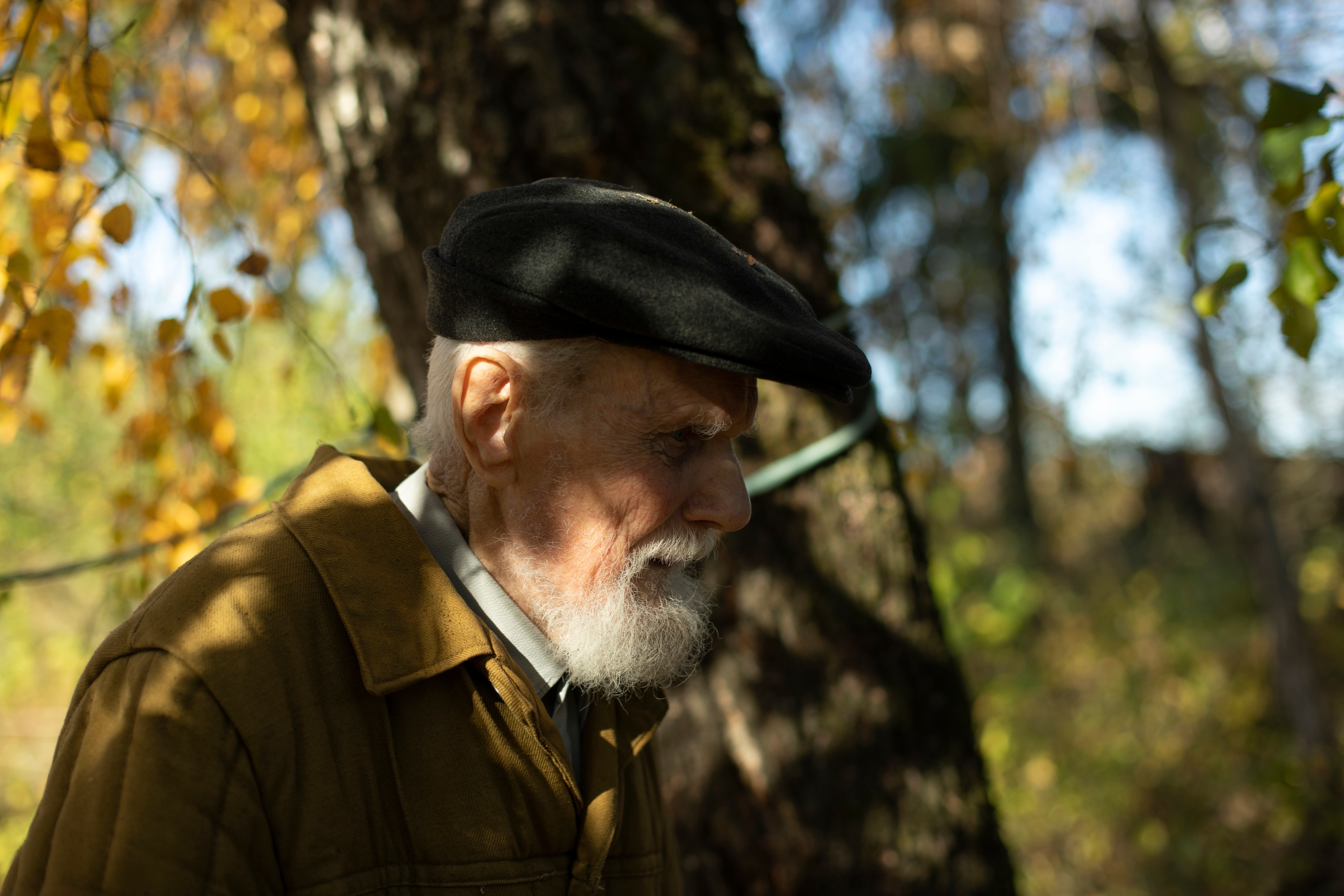 "Hoću da od njih napravim ljude": Deda Sergej poslednje dane posvetio tuđoj deci, njegova ga se odrekla