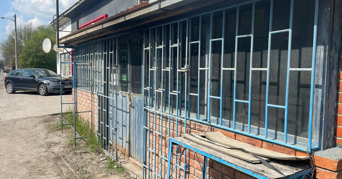 Prve slike iz Ripnja: Pogrebna radnja očišćena nakon napada, unutrašnjost i dalje krije tragove vatre