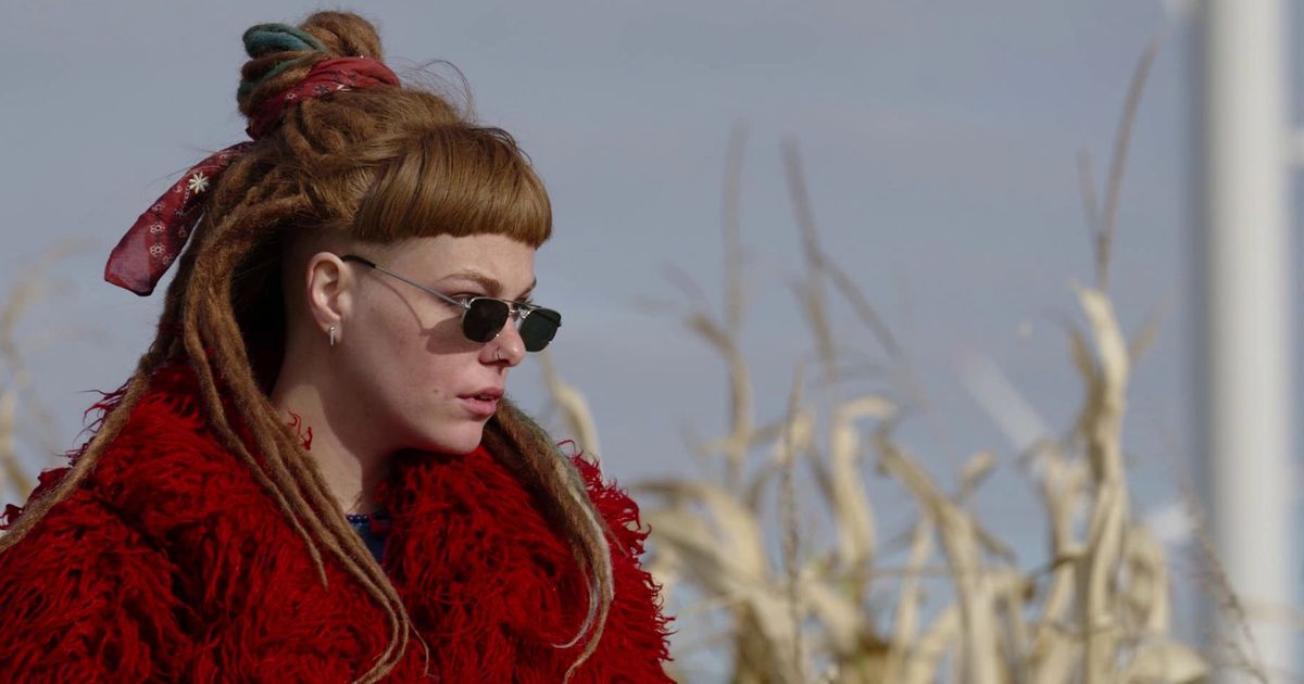 Ko je Una Lučić, Mina iz serije 