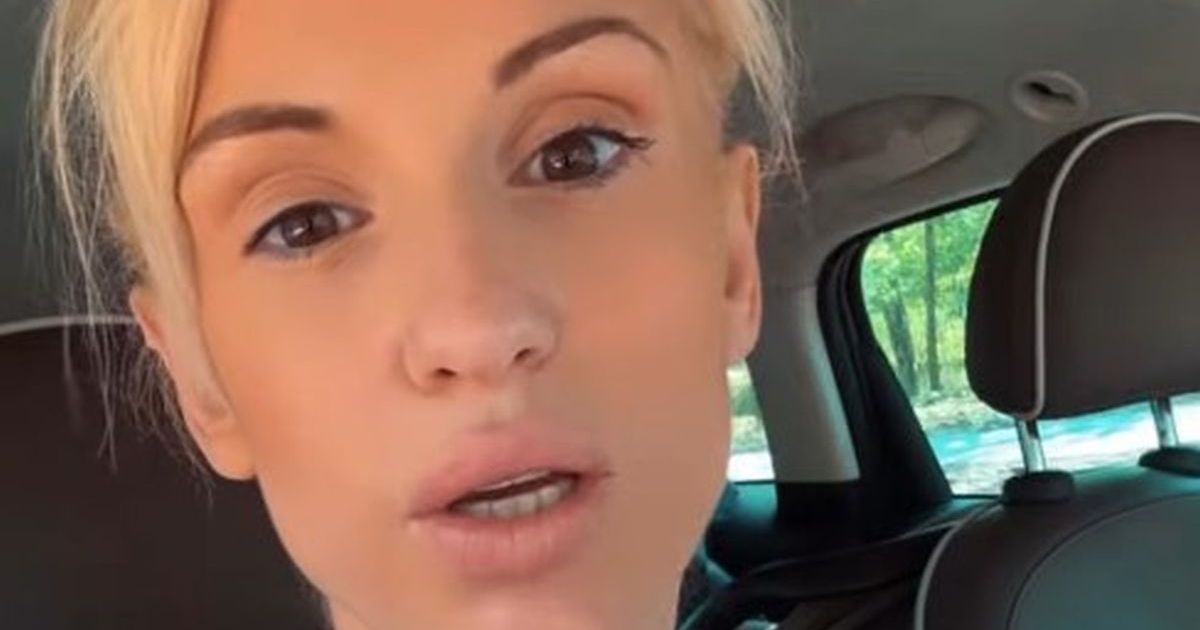 Anja Mit 5 meseci nakon carskog reza otišla u teretanu, pa pokazala kako grmi: 