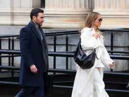 Dženifer Lopez, Bret Goldstajn