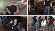 Policija uletela u lokale u Beogradu, oborila na zemlju trojicu mladića! Za šta im je trebalo ovoliko oružje??