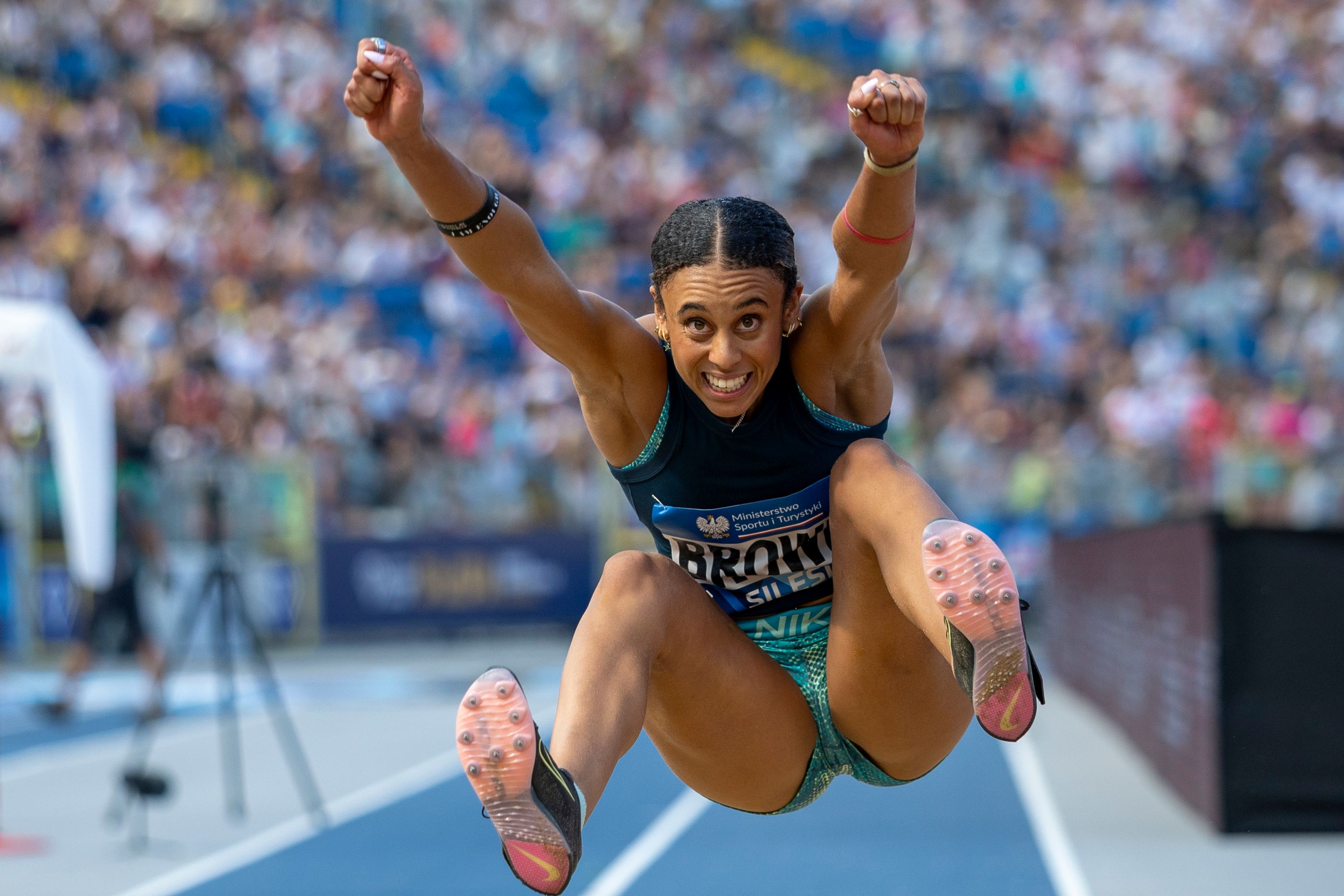 Senzacija u bivšoj disciplini Ivane Španović, novi rekord godine u svetu drži malo poznata atletičarka