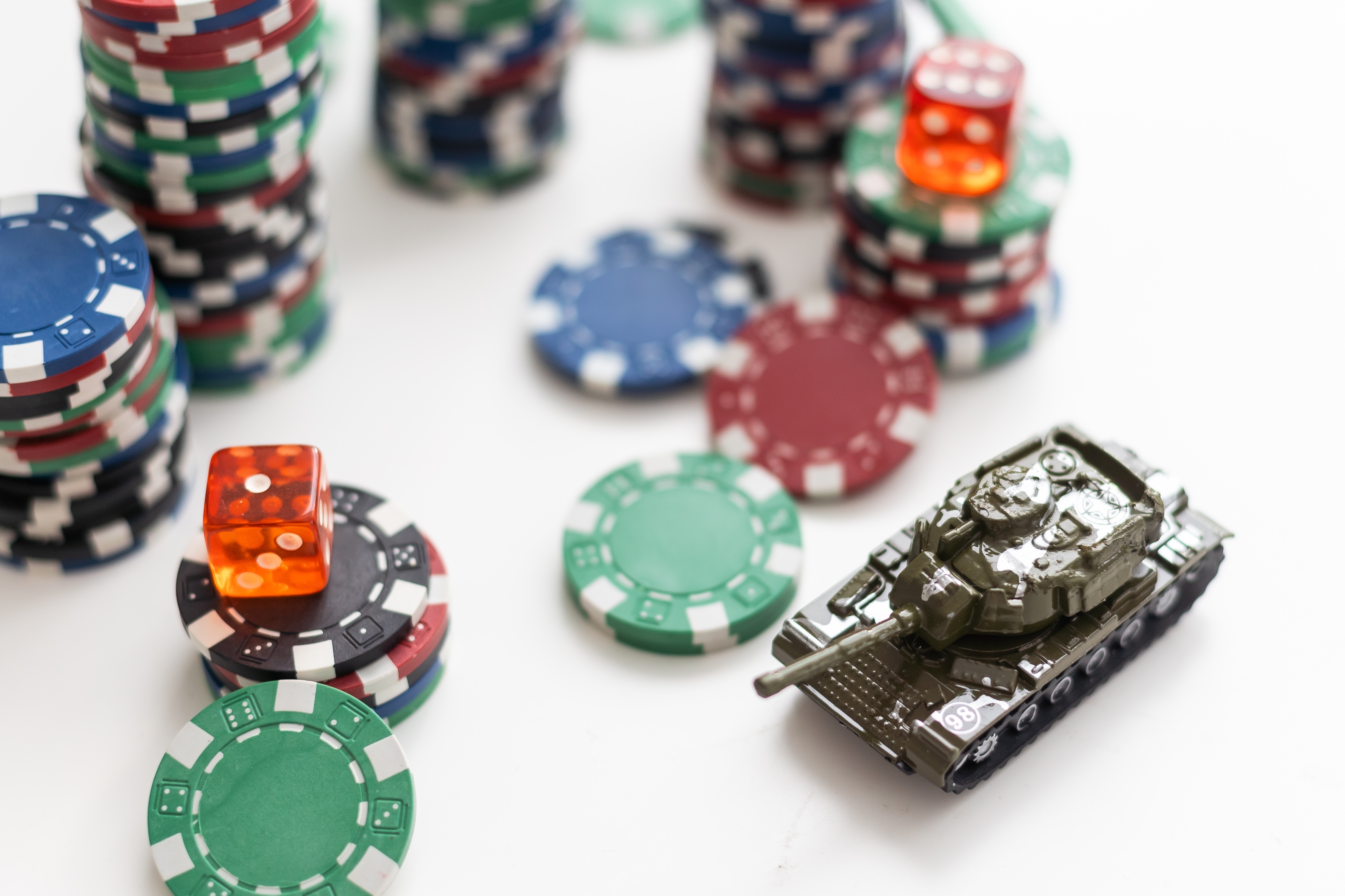 Neko se žestoko "opario" od rata u Iranu: Nisu proizvođači oružja, ovo je mnogo sumnjivo