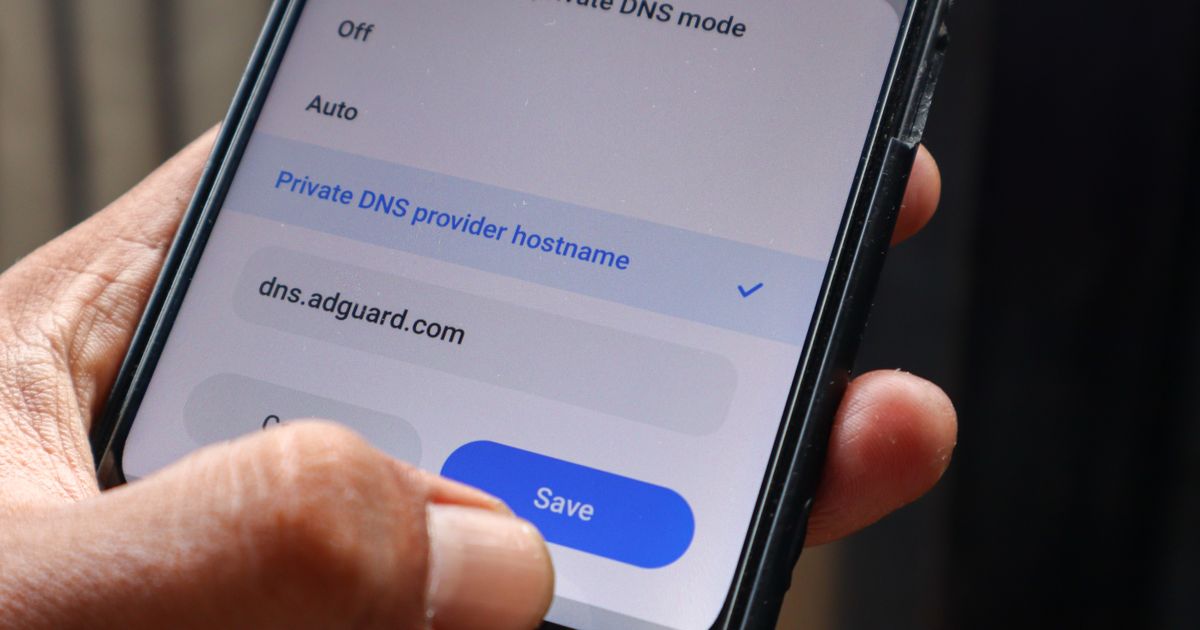 Telefon vam je pun dosadnih reklama? Ovaj prost trik u podešavanjima ih briše