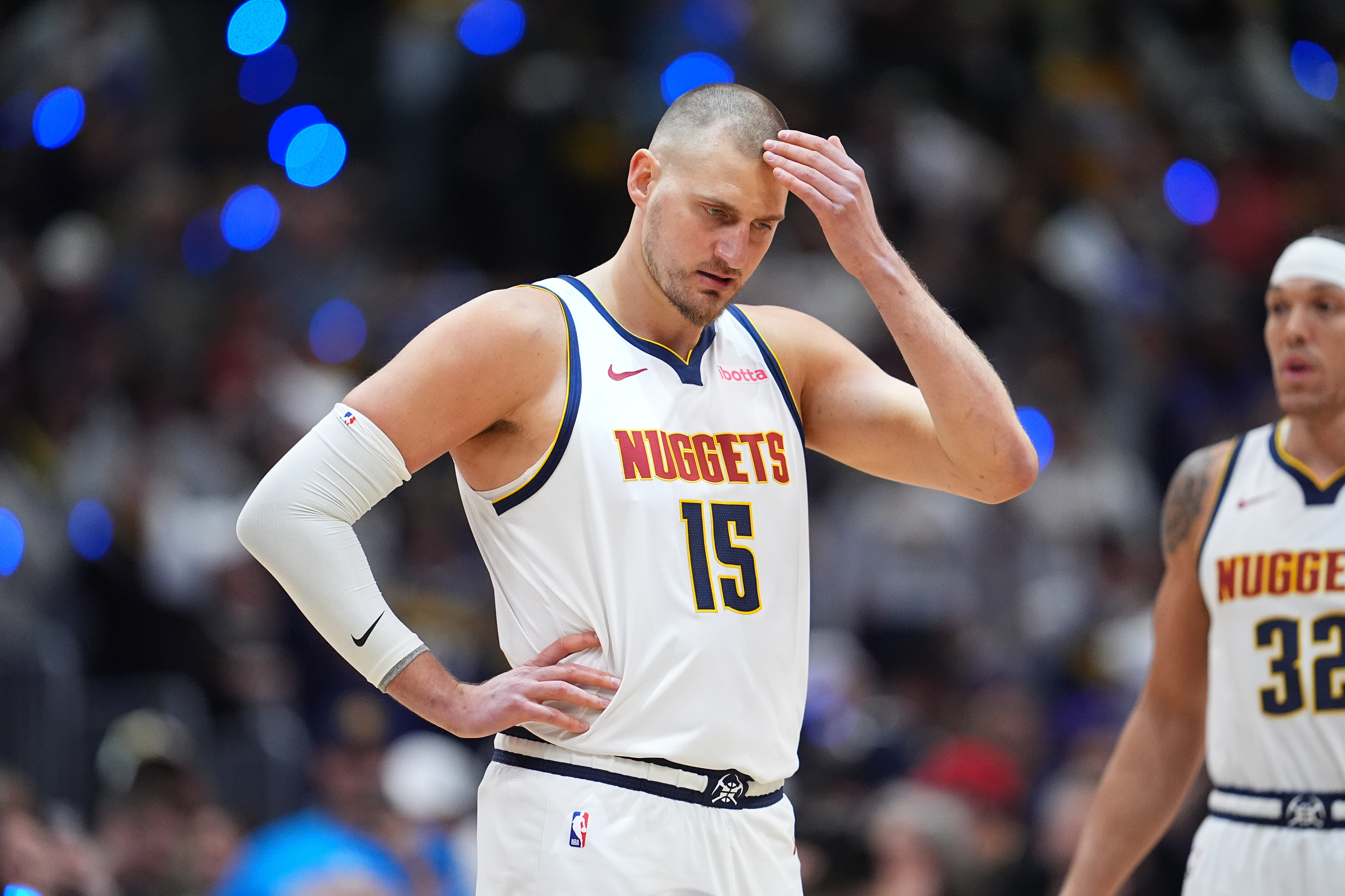 Ponoćna NBA "bomba" iz Denvera: Nikola Jokić dobija još jednog trenera, šta će biti sa Adelmanom?