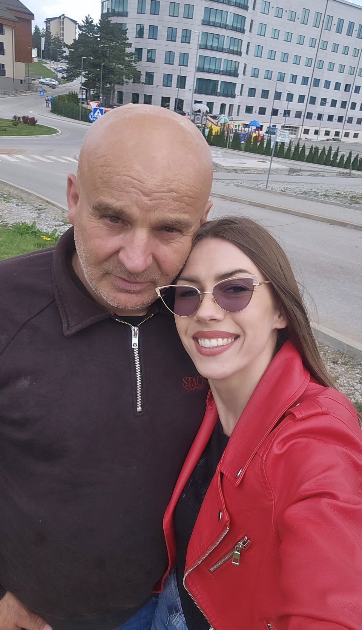 Milijana se razvela od 50 godina starijeg Milojka, sad ljubi novog penzionera: Poslala brutalnu poruku