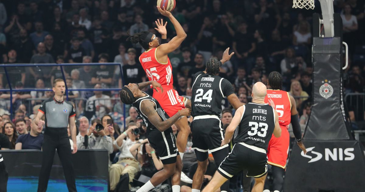 Grobari prekinuli večiti derbi, vređali suprugu Nebojše Čovića, reagovao i kapiten