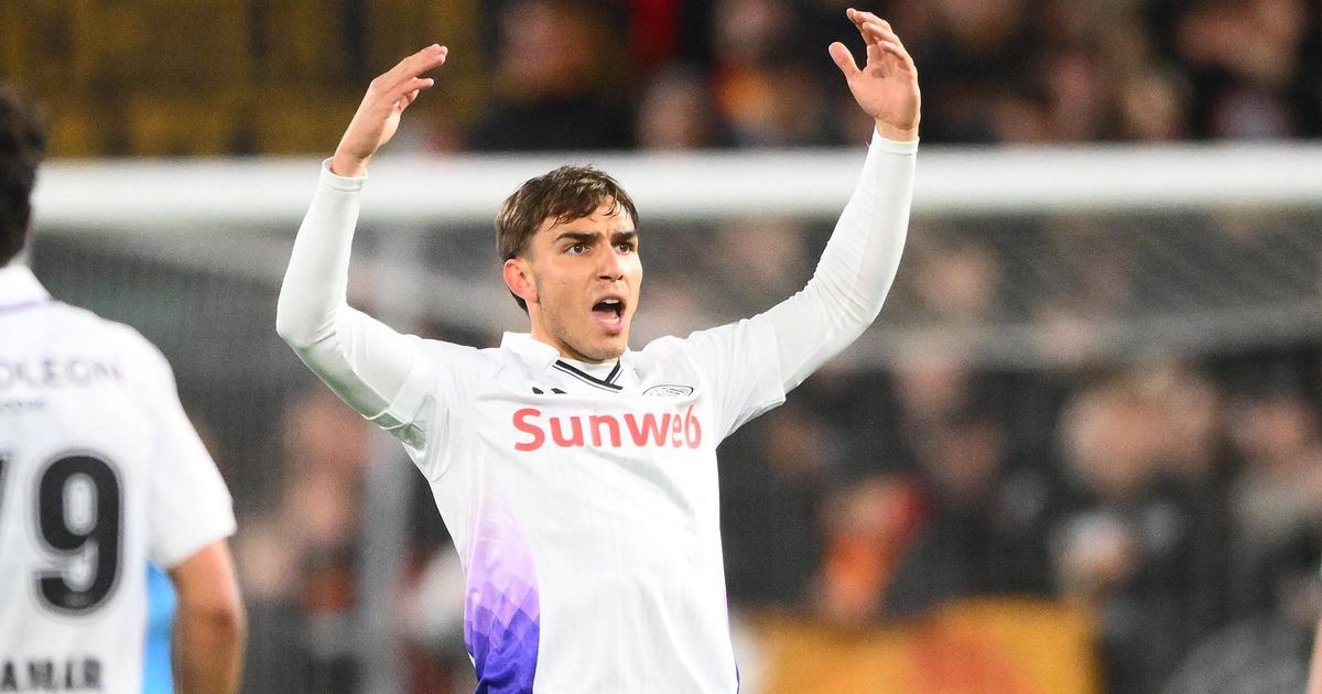 Srušio Englesku sa pola terena i odveo Srbiju na EP, sad pravi čuda u klubu u kom se proslavio Mitrović