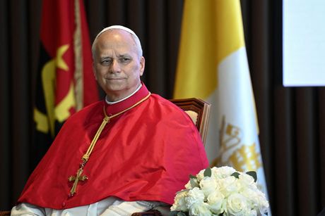 Papa Lav Angola
