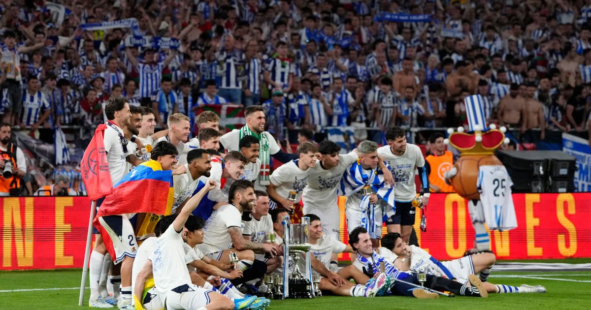 Čovek uradio nešto što je sve rasplakalo: Ostao ispred stadiona, evo zbog čega nije gledao finale Kupa Španije