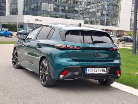 Peugeot, Peugeot 308, vozili smo Peugeot 308, test Peugeot 308, Peugeot 308 hybrid GT,