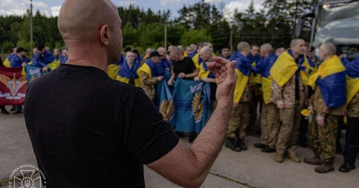 Andrej je jedini Ukrajinac čiji telefonski poziv može da utiša rusku artiljeriju