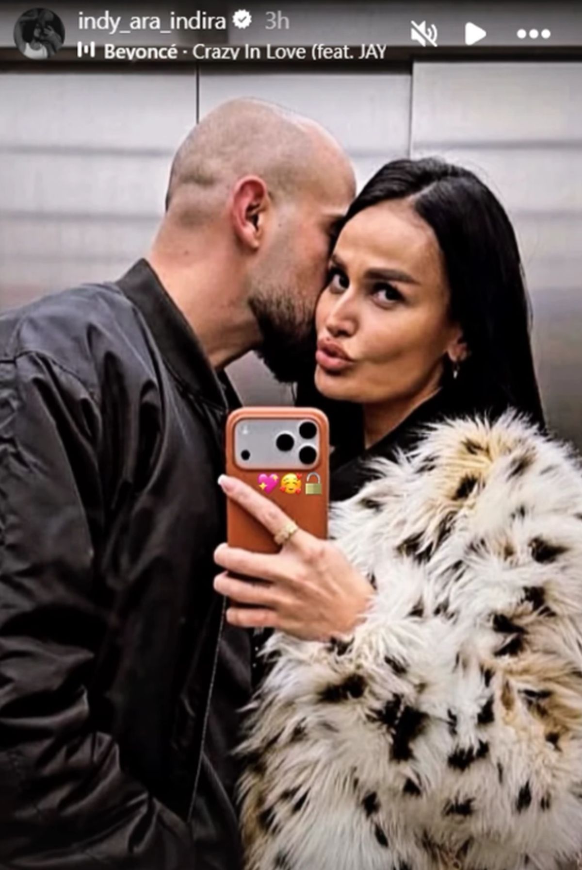 "Nije me kupio, ako me je oženio" Pevačica se razvela posle samo pet meseci od Danca, a sad našla još bolje