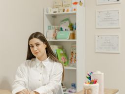 Logoped, Nikolija Micanovic