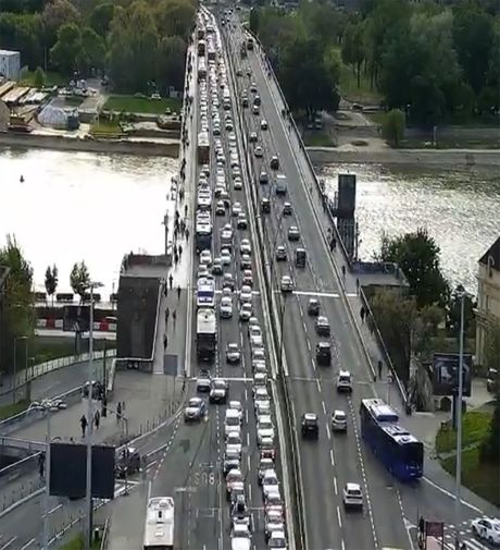 Beograd saobraćaj gužva Brankov most